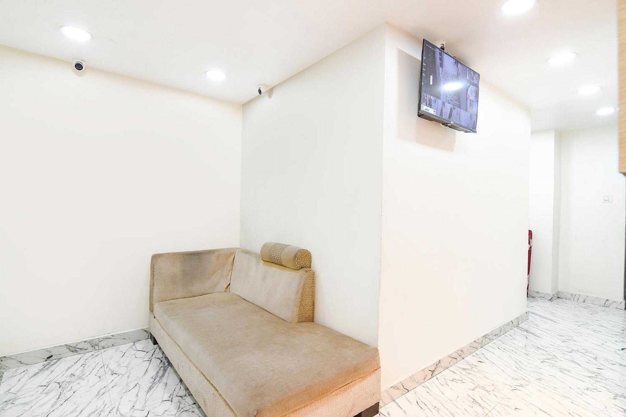 Готель Fabexpress Sr Royale - Nr Sealdah Station Колката Екстер'єр фото